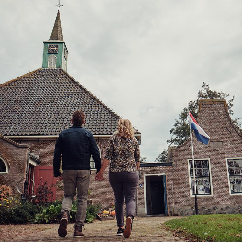Zwarte kerkje in zuidschermer